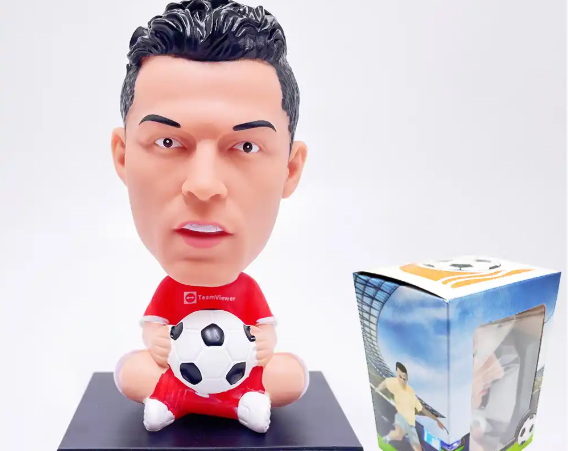How many toys should children buy?Which toys should parents pay attention to
